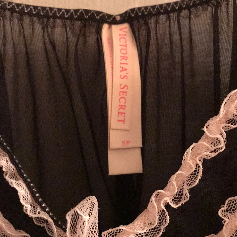 Victoria’s Secret babydoll nightgown - Picture 4 of 5